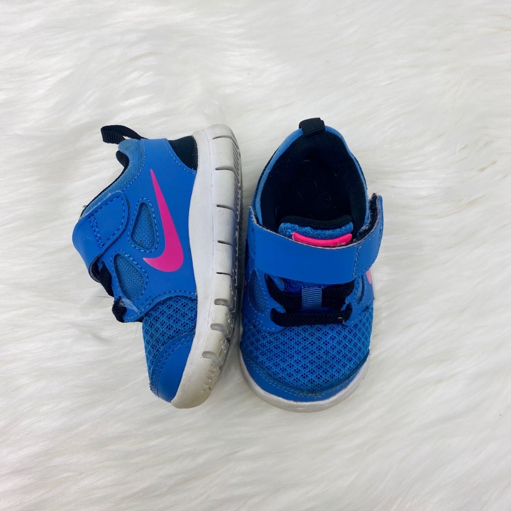 Baby Nike’s 2c